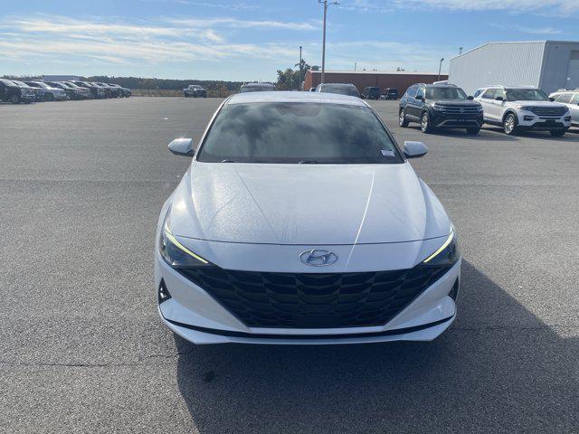 2022 Hyundai Elantra SEL 2022 Hyundai Elantra SEL