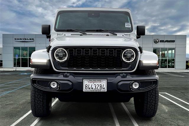 2024 Jeep Gladiator Willys 2024 Jeep Gladiator Willys