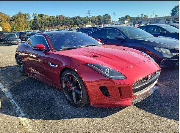 2017 Jaguar F-TYPE R 2017 Jaguar F-TYPE R