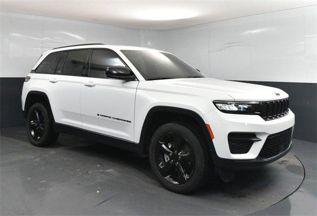 2023 Jeep Grand Cherokee Altitude 4x4