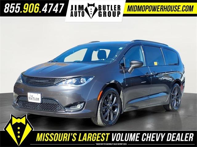 2020 Chrysler Pacifica Touring L 2020 Chrysler Pacifica Touring L