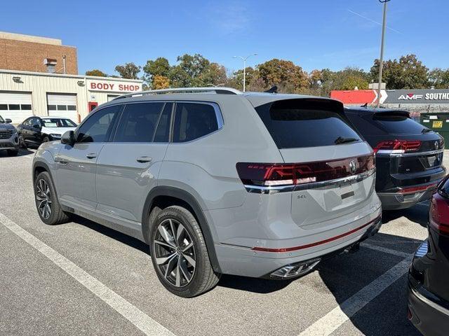 2025 Volkswagen Atlas 2.0T SEL Premium R-Line 2025 Volkswagen Atlas 2.0T SEL Premium R-Line