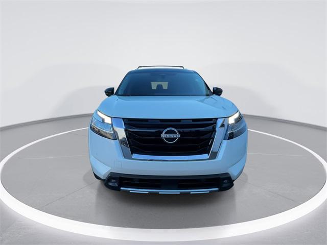 2023 Nissan Pathfinder Platinum FWD 2023 Nissan Pathfinder Platinum FWD
