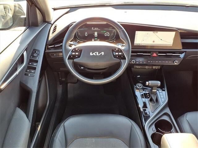 2023 Kia Niro EX 2023 Kia Niro EX