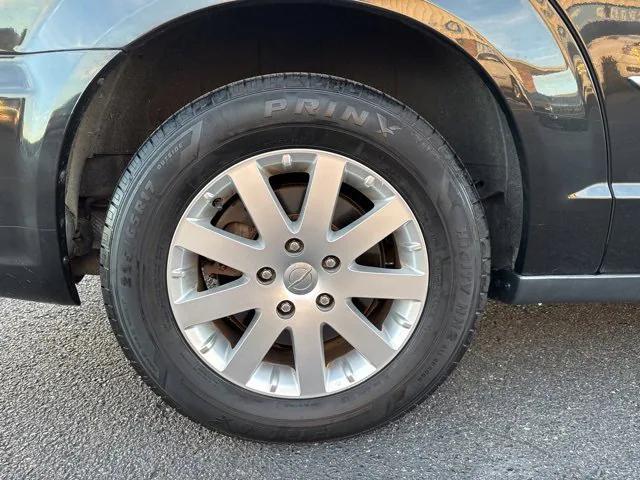 2015 Chrysler Town and Country Touring 2015 Chrysler Town and Country Touring