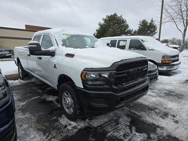 2024 RAM 3500 Tradesman Crew Cab 4x4 8 Box 2024 RAM 3500 Tradesman Crew Cab 4x4 8 Box