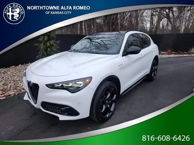2024 Alfa Romeo Stelvio Veloce AWD