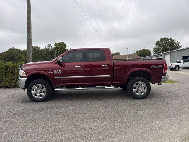 2017 RAM 2500 Laramie Crew Cab 4x4 64 Box