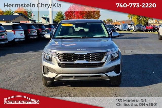 2023 Kia Seltos LX 2023 Kia Seltos LX