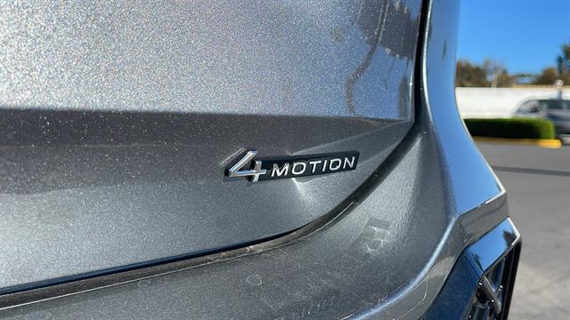 2025 Volkswagen Tiguan 2.0T SE R-Line Black
