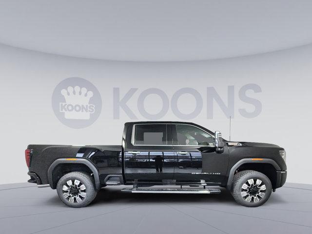2026 GMC Sierra 2500HD Crew Cab, Standard Bed, Denali, 4WD