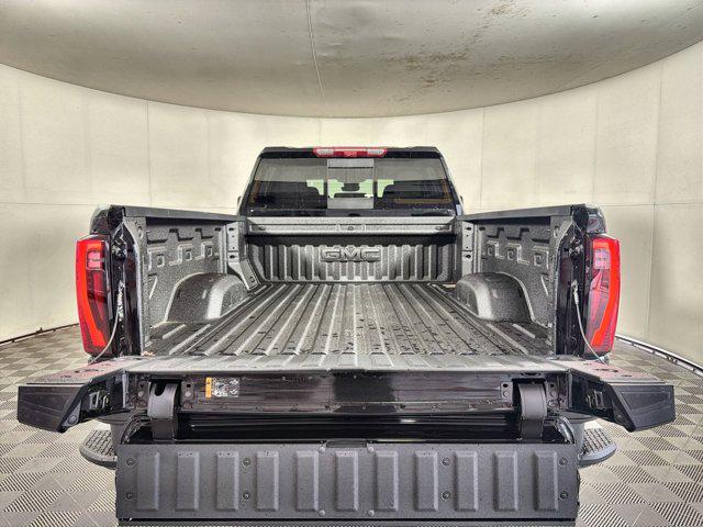 2026 GMC Sierra 2500HD Crew Cab, Standard Bed, Denali, 4WD