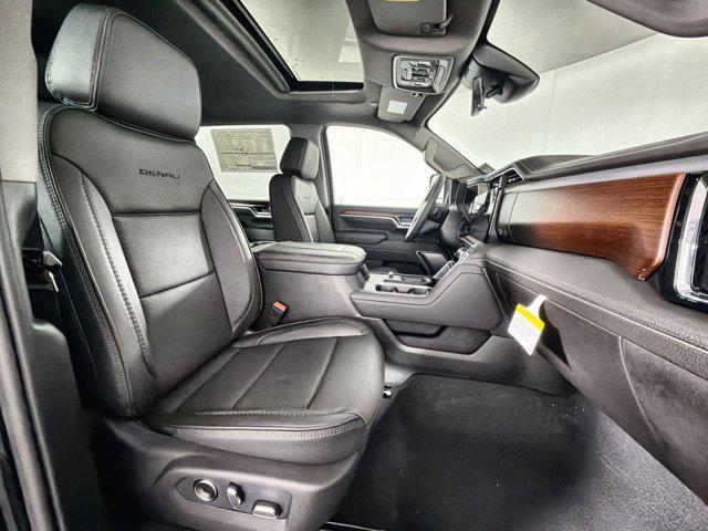 2026 GMC Sierra 2500HD Crew Cab, Standard Bed, Denali, 4WD