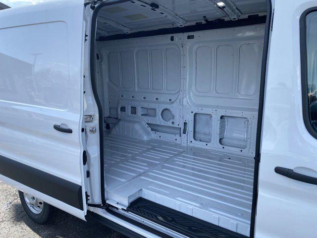 2026 Ford Transit Cargo Van T-250 MR CARGO XL AWD