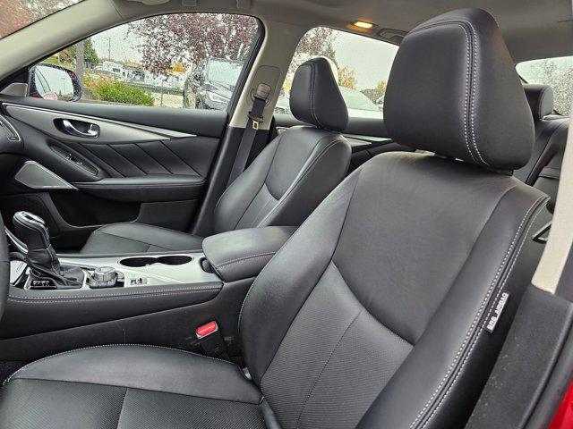 2023 INFINITI Q50 LUXE AWD