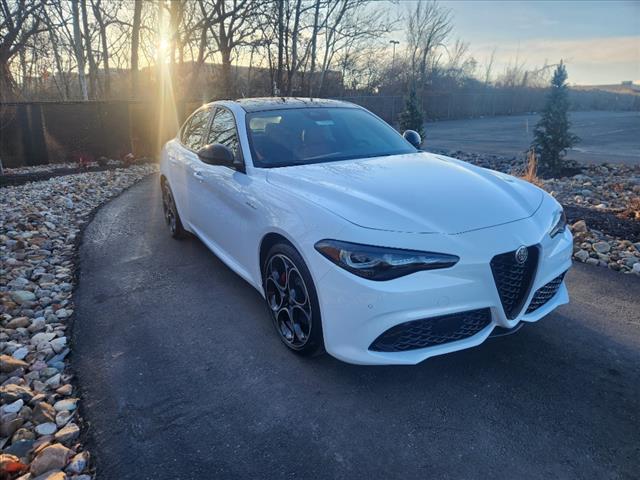 2024 Alfa Romeo Giulia Veloce AWD