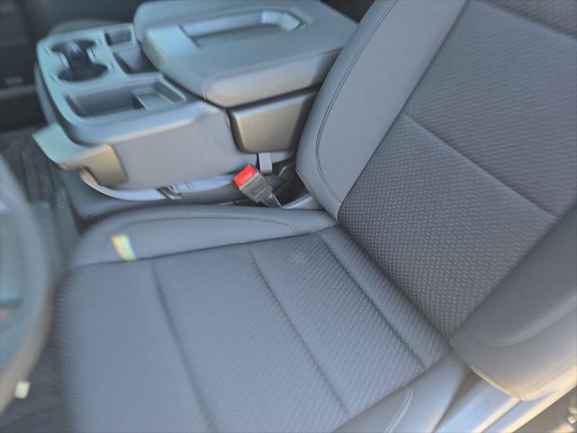 2025 GMC Sierra 1500 4WD Regular Cab Standard Box Pro