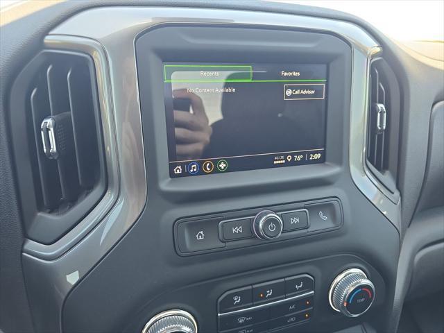 2025 GMC Sierra 1500 4WD Regular Cab Standard Box Pro
