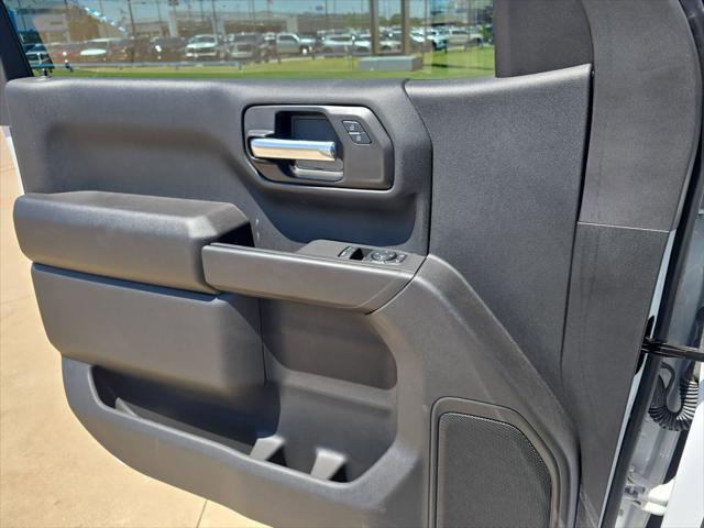 2025 GMC Sierra 1500 4WD Regular Cab Standard Box Pro