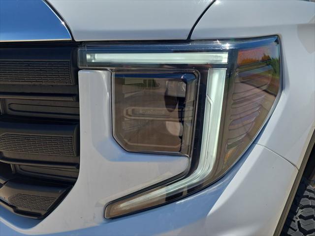 2025 GMC Sierra 1500 4WD Regular Cab Standard Box Pro