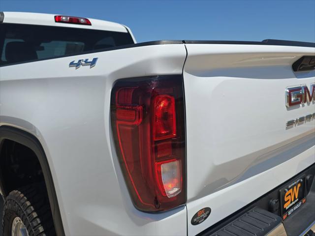 2025 GMC Sierra 1500 4WD Regular Cab Standard Box Pro