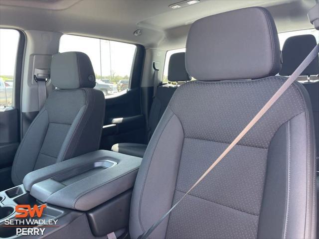 2025 GMC Sierra 1500 4WD Crew Cab Short Box Pro