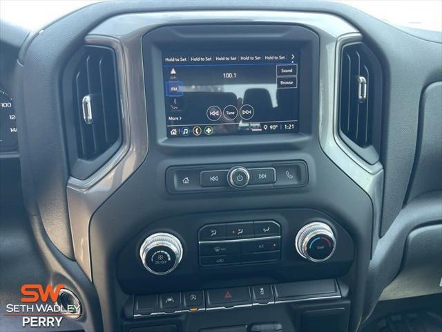 2025 GMC Sierra 1500 4WD Crew Cab Short Box Pro