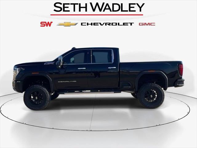 2025 GMC Sierra 2500HD 4WD Crew Cab Standard Bed Denali