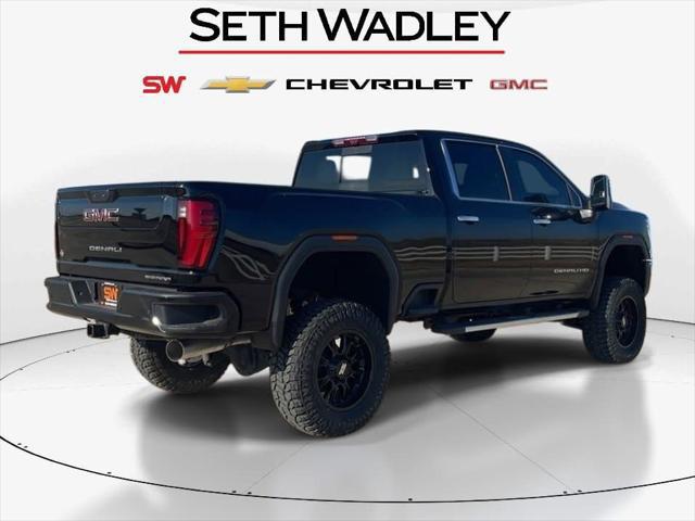 2025 GMC Sierra 2500HD 4WD Crew Cab Standard Bed Denali
