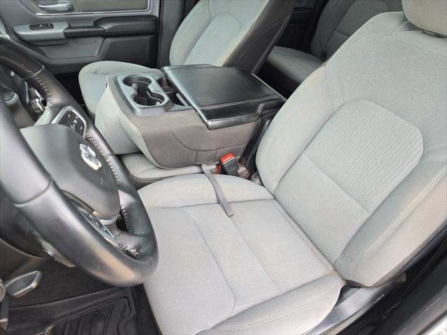 2022 Ram 1500 Big Horn Crew Cab 4x4 5'7" Box