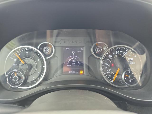 2022 Ram 1500 Big Horn Crew Cab 4x4 5'7" Box