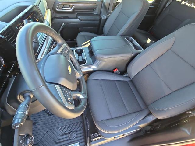 2024 Chevrolet Silverado 2500HD 4WD Crew Cab Standard Bed LT