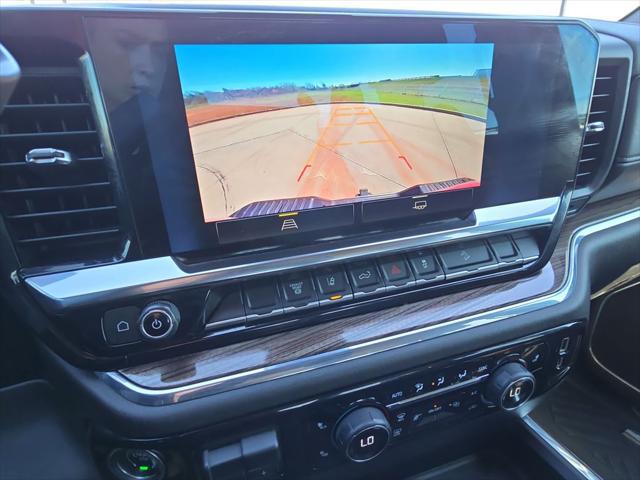 2024 Chevrolet Silverado 2500HD 4WD Crew Cab Standard Bed LT