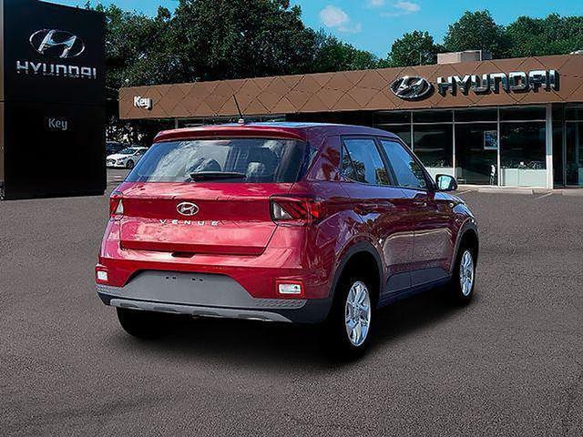2026 Hyundai Venue SE