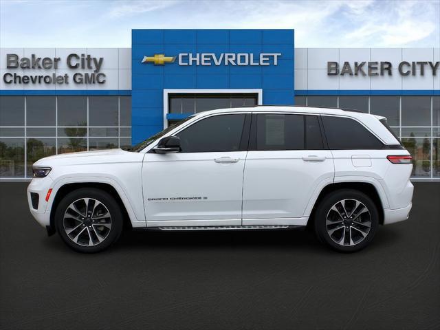 2022 Jeep Grand Cherokee Overland 4x4