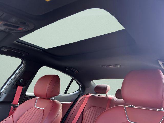 2025 Genesis G70 2.5T RWD