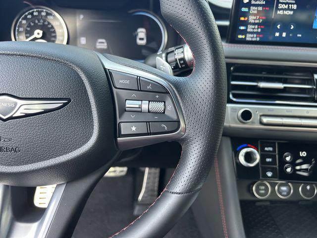 2025 Genesis G70 2.5T RWD