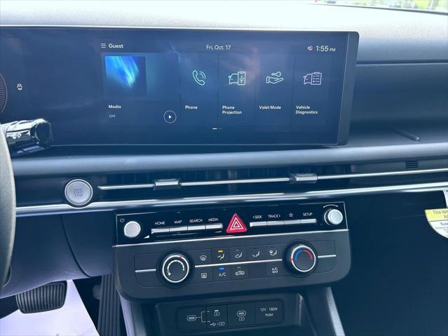 2025 Hyundai Santa Cruz SE