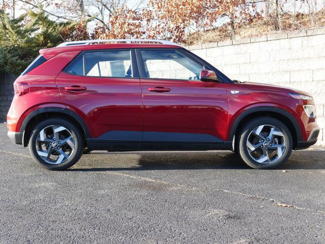 2024 Hyundai Venue SEL