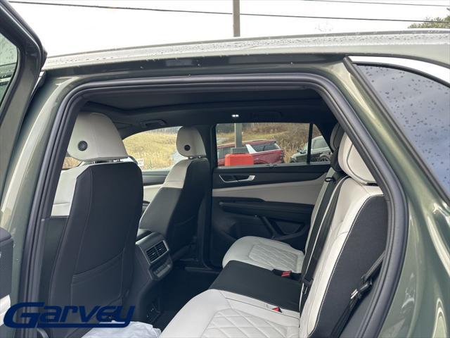 2026 Volkswagen Atlas Cross Sport 2.0T SEL Premium R-Line