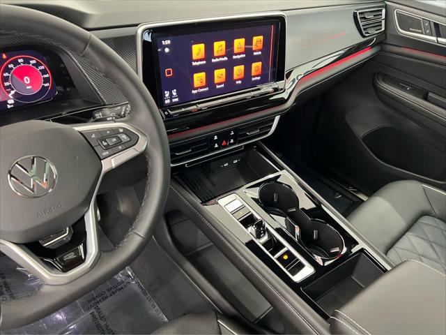 2026 Volkswagen Atlas Cross Sport SEL Premium R-Line