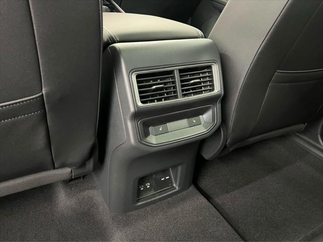 2026 Volkswagen Atlas Cross Sport SEL Premium R-Line