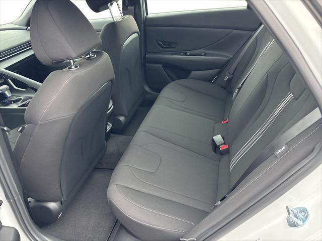 2026 Hyundai Elantra Hybrid SEL Sport
