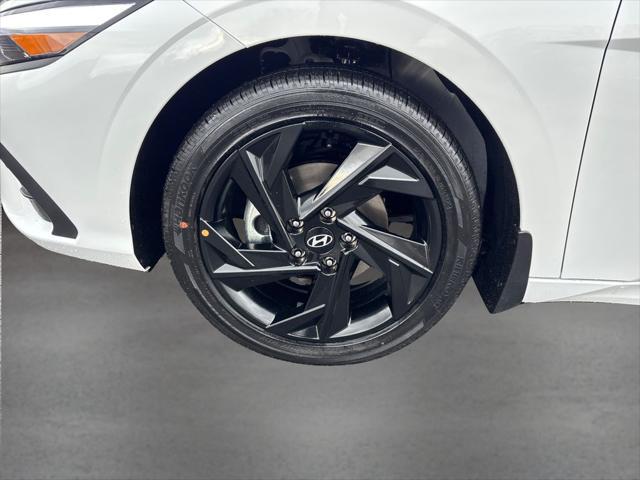 2026 Hyundai Elantra Hybrid SEL Sport