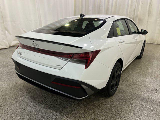 2026 Hyundai Elantra Hybrid SEL Sport