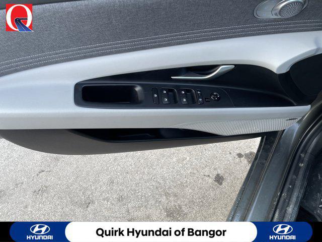 2024 Hyundai Elantra Hybrid Limited