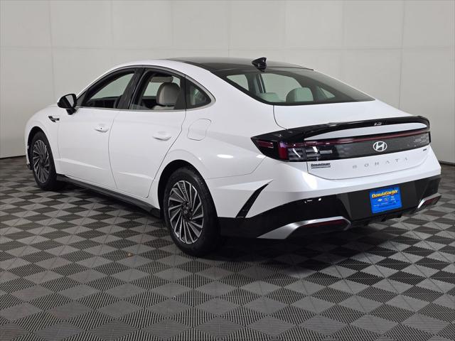 2026 Hyundai Sonata Hybrid SEL