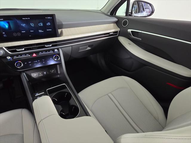 2026 Hyundai Sonata Hybrid SEL