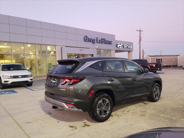 2026 Hyundai Tucson Hybrid Blue SE