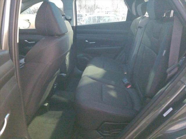 2026 Hyundai Tucson Hybrid Blue SE